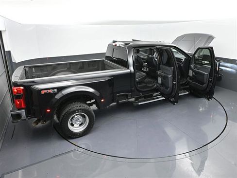 Used 2024 Ford F350 Lariat w/ Chrome Package AWD/4WD image 49