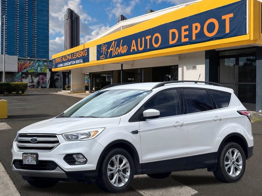 Used 2018 Ford Escape SE w/ SE Sync 3 Package FWD 360° Tour