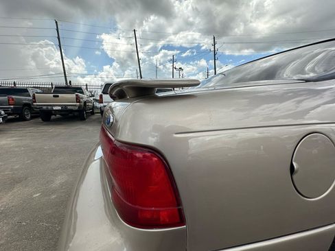 Used 1997 Ford Thunderbird LX RWD image 15