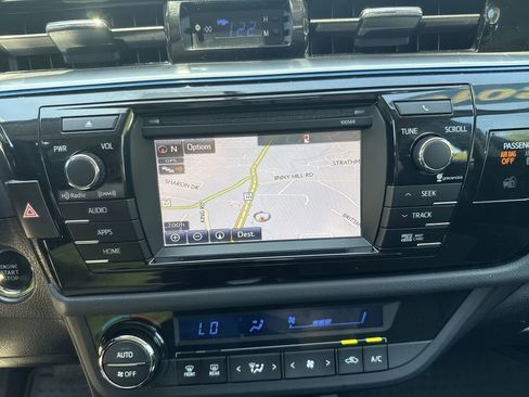 Used 2016 Toyota Corolla S w/ Driver Convenience Package FWD image 18