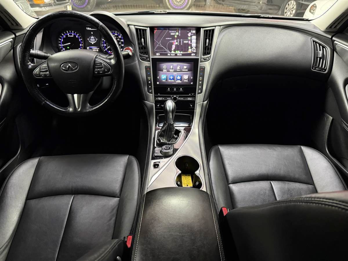 Used 2015 INFINITI Q50 Premium w/ Navigation Package AWD/4WD image 10