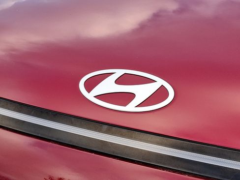 Used 2024 Hyundai Kona N Line image 8