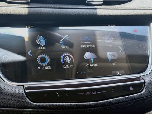 Used 2019 Cadillac XT5 Premium Luxury FWD image 32