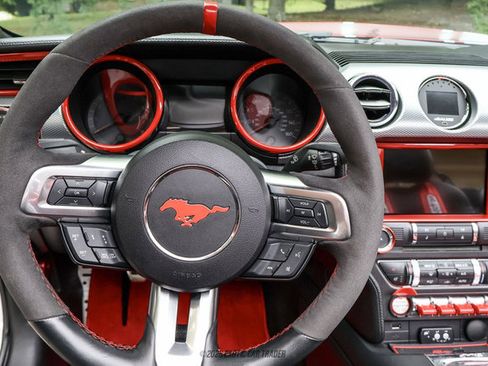 Used 2017 Ford Mustang GT Premium w/ Equipment Group 401A RWD image 78