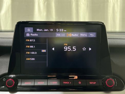 Used 2023 Kia Forte LXS image 16