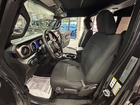 Used 2018 Jeep Wrangler Unlimited Sport S AWD/4WD image 53