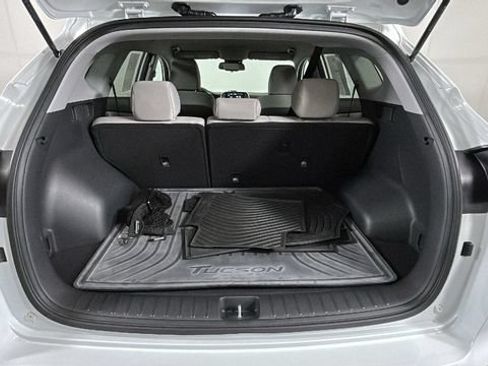 Used 2021 Hyundai Tucson SEL FWD image 4