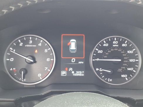 Used 2024 Subaru Outback Premium w/ Popular Package #1A image 6