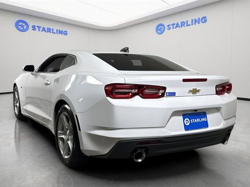 Used 2022 Chevrolet Camaro LT image 6