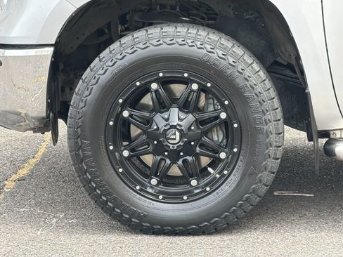 Used 2014 Toyota Tundra Limited w/ Limited Premium Package AWD/4WD image 25