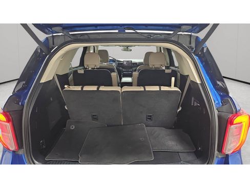 Used 2020 Ford Explorer Limited AWD/4WD image 12