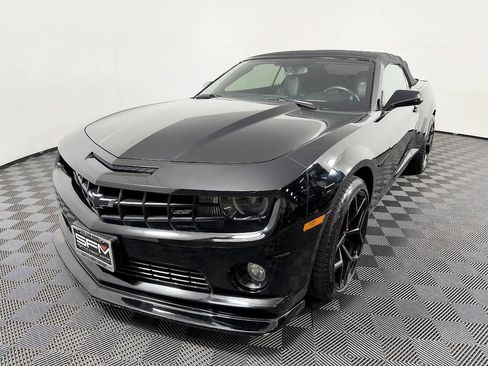 Used 2011 Chevrolet Camaro SS w/ RS Package RWD image 4