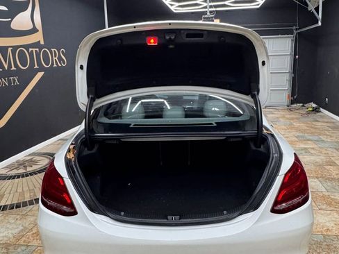 Used 2016 Mercedes-Benz C 300 Sedan image 6
