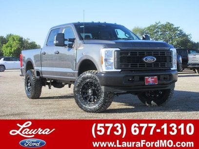 New 2026 Ford F250 XL w/ XL Off-Road Package