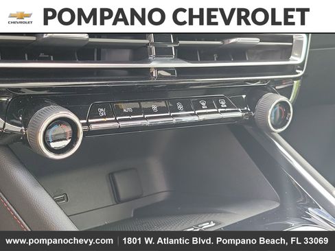 New 2026 Chevrolet Traverse Z71 w/ Driver Confidence Package image 37