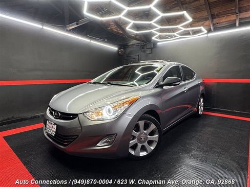 Used 2013 Hyundai Elantra Limited w/ Technology Pkg image 2