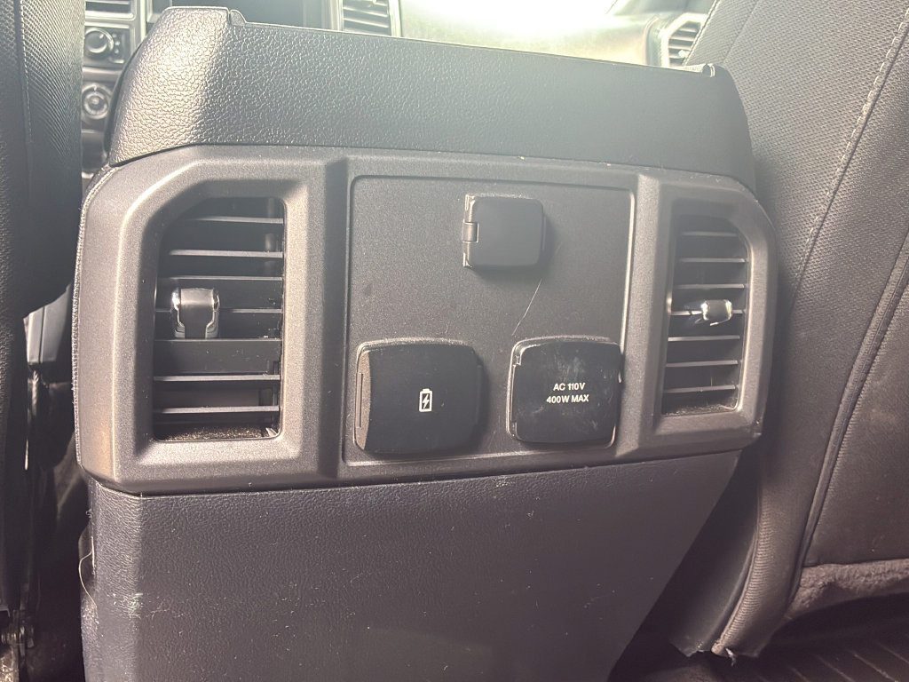 Used 2020 Ford F150 XLT w/ Equipment Group 302A Luxury AWD/4WD image 25