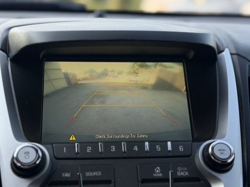 Used 2016 Chevrolet Equinox LT FWD image 14