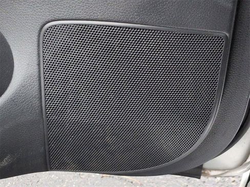 Used 2018 Nissan Sentra S image 16