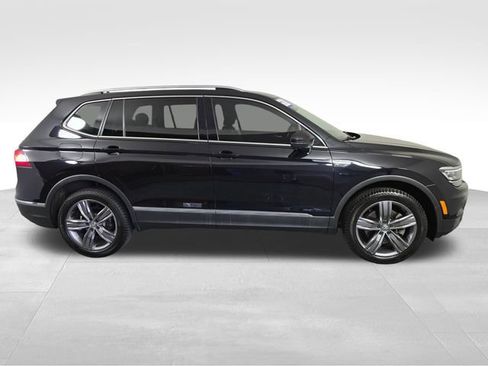 Used 2019 Volkswagen Tiguan SEL Premium AWD/4WD image 8