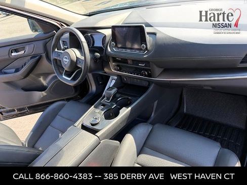 Certified 2024 Nissan Rogue SV w/ SV Premium Package AWD/4WD image 30