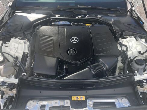 Used 2023 Mercedes-Benz C 300 4MATIC Sedan w/ Exclusive Trim Package image 13