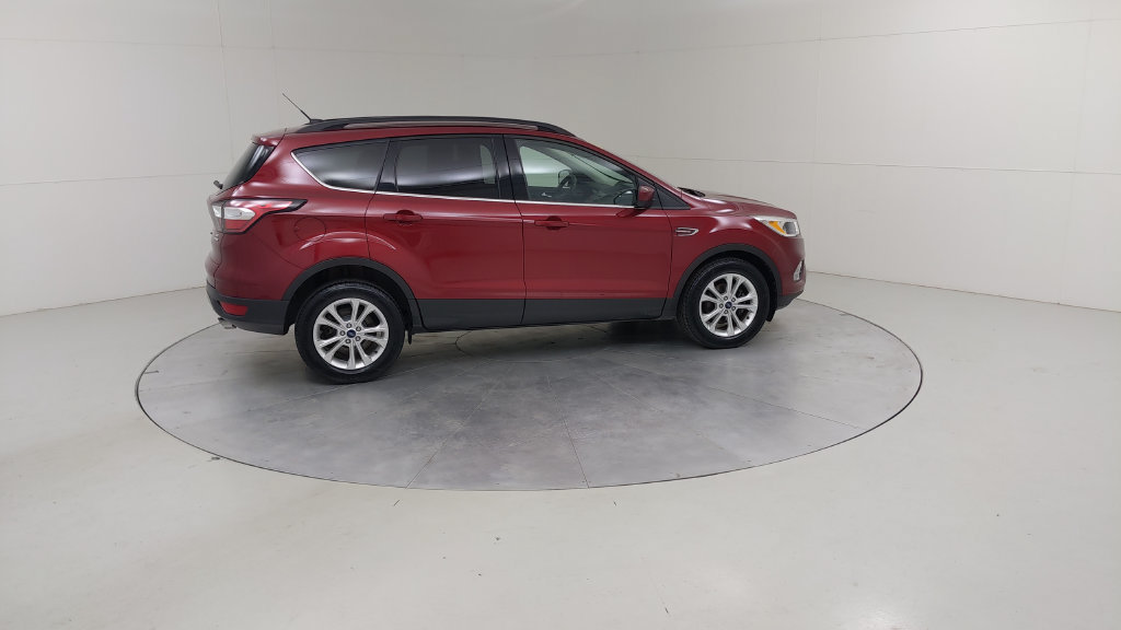 Certified 2018 Ford Escape SE FWD image 12