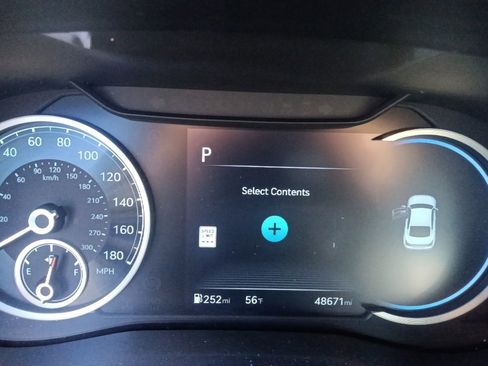 Used 2024 Genesis G70 2.5T image 20