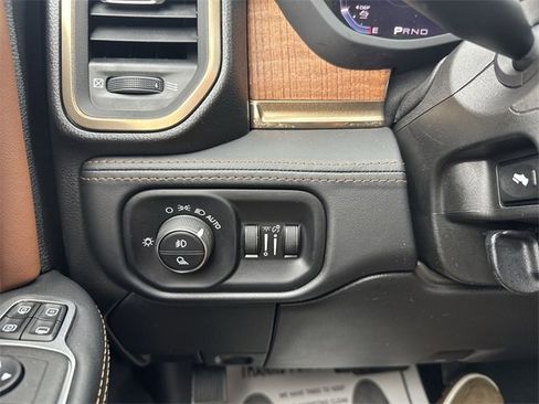 Used 2024 RAM 3500 Limited w/ Safety Group image 18