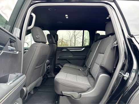 New 2026 GMC Acadia Elevation w/ Black Edition FWD image 8