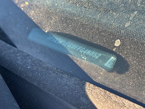 Used 2015 Ford F150 Lariat w/ Equipment Group 502A Luxury image 22