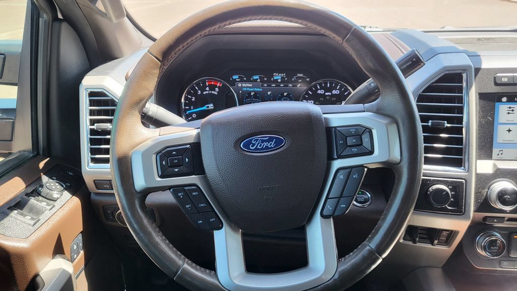 Used 2017 Ford F350 King Ranch w/ King Ranch Ultimate Package AWD/4WD image 31