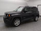 Used 2016 Jeep Renegade Latitude w/ Popular Equipment Group image 2