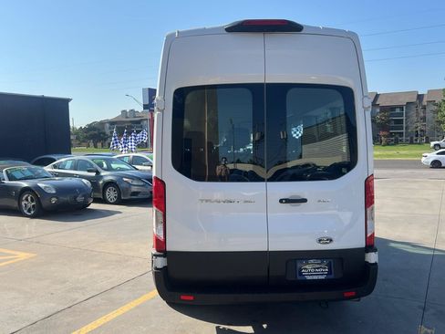 Used 2023 Ford Transit 350 XLT RWD image 9