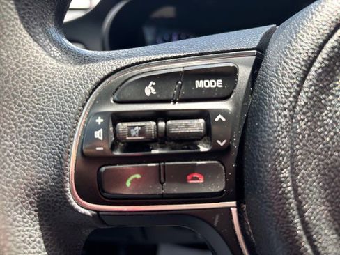 Used 2018 Kia Optima LX FWD image 36