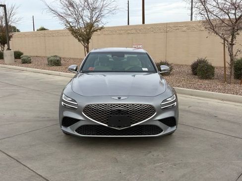 Used 2025 Genesis G70 2.5T image 4