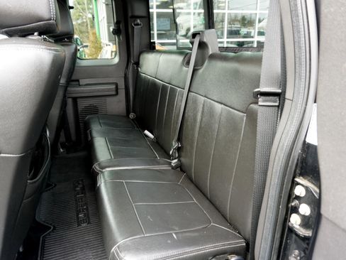 Used 2014 Ford F350 Lariat image 11