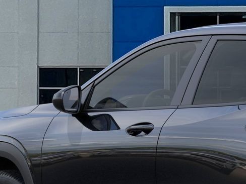 New 2026 Chevrolet Trax RS w/ Sunroof Package FWD image 12