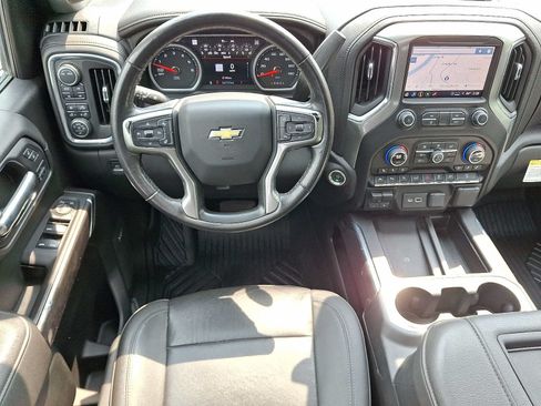 Used 2021 Chevrolet Silverado 1500 LTZ w/ LTZ Premium Package AWD/4WD image 11
