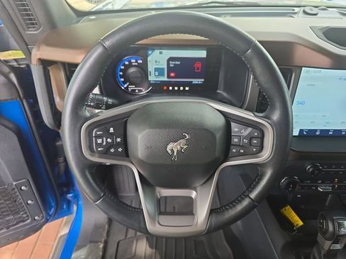 Certified 2022 Ford Bronco Outer Banks w/ Sasquatch Package AWD/4WD image 14