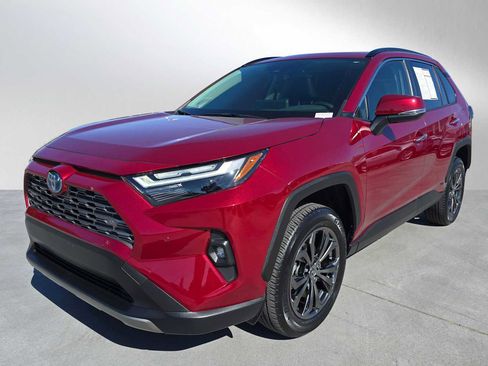 Used 2023 Toyota RAV4 Limited w/ Limited Grade Weather Package AWD/4WD image 7