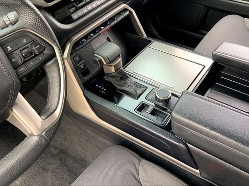 Certified 2025 Toyota Sequoia SR5 AWD/4WD image 16