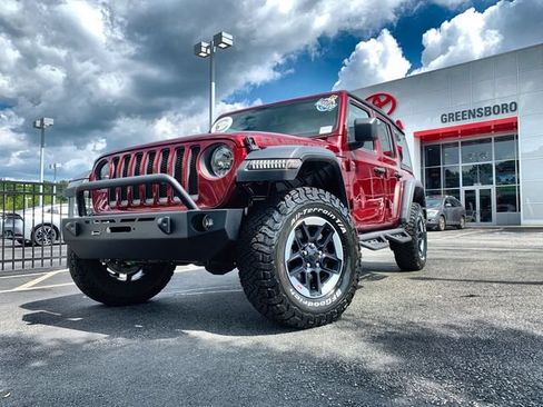 Used 2022 Jeep Wrangler Unlimited Rubicon w/ Cold Weather Group AWD/4WD image 4