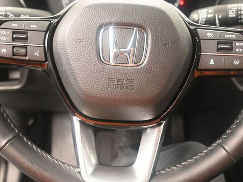 Used 2026 Honda HR-V EX-L image 10