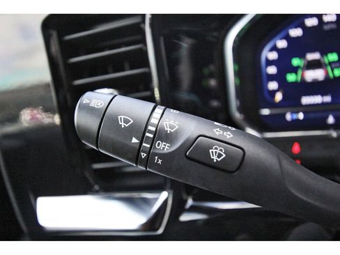 Used 2024 Chevrolet Silverado 2500 High Country w/ High Country Premium Package image 17