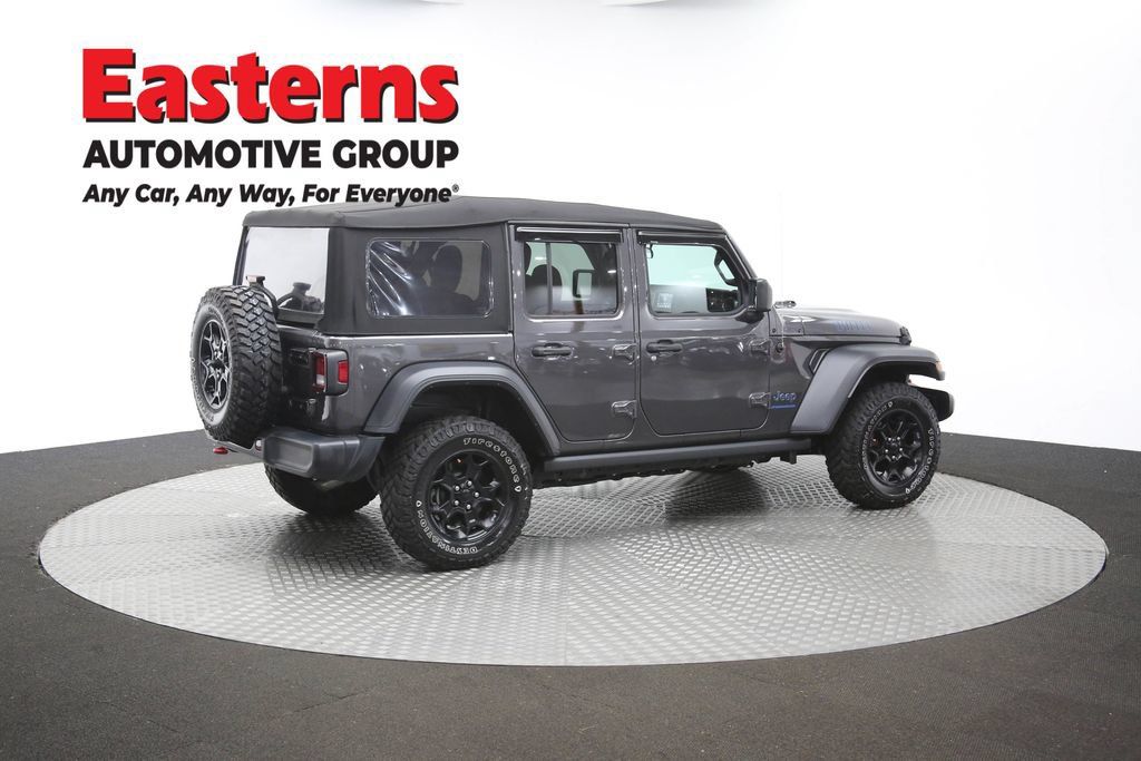 Used 2023 Jeep Wrangler Unlimited w/ Cold Weather Group AWD/4WD image 42