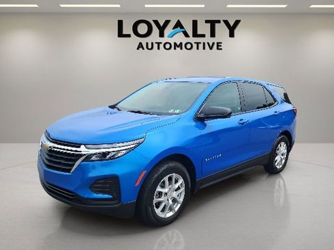 Used 2024 Chevrolet Equinox LS w/ LS Convenience Package FWD image 1