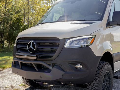 Used 2025 Mercedes-Benz Sprinter 2500 image 87