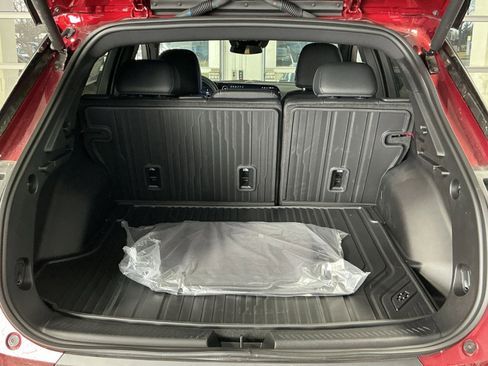 New 2026 Chevrolet Equinox EV LT image 32