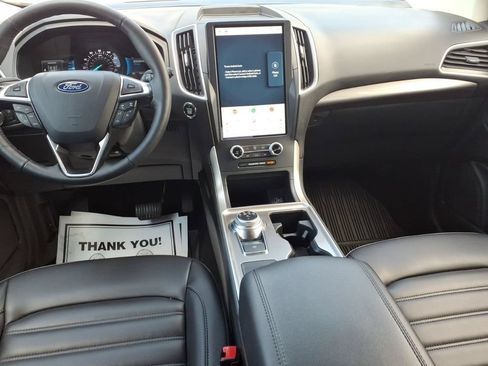 Certified 2024 Ford Edge SEL w/ Convenience Package AWD/4WD image 11